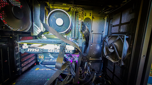 Custom Gaming PC – Ryzen 5 5600 & RTX 4060 Powerhouse